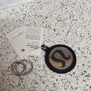 NWT Lululemon Logo Keychain